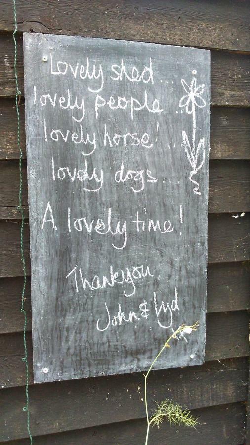 The Old Apple Shed Cosy Heated Cottage In A Meadow Close To The Charming Village Of Bethersden Ashford  Exterior foto